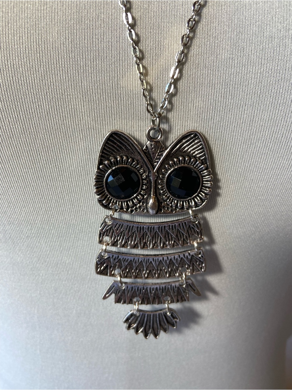 Vintage Owl Tiered Silver Tone Filigree Necklace Black Stone Eyes